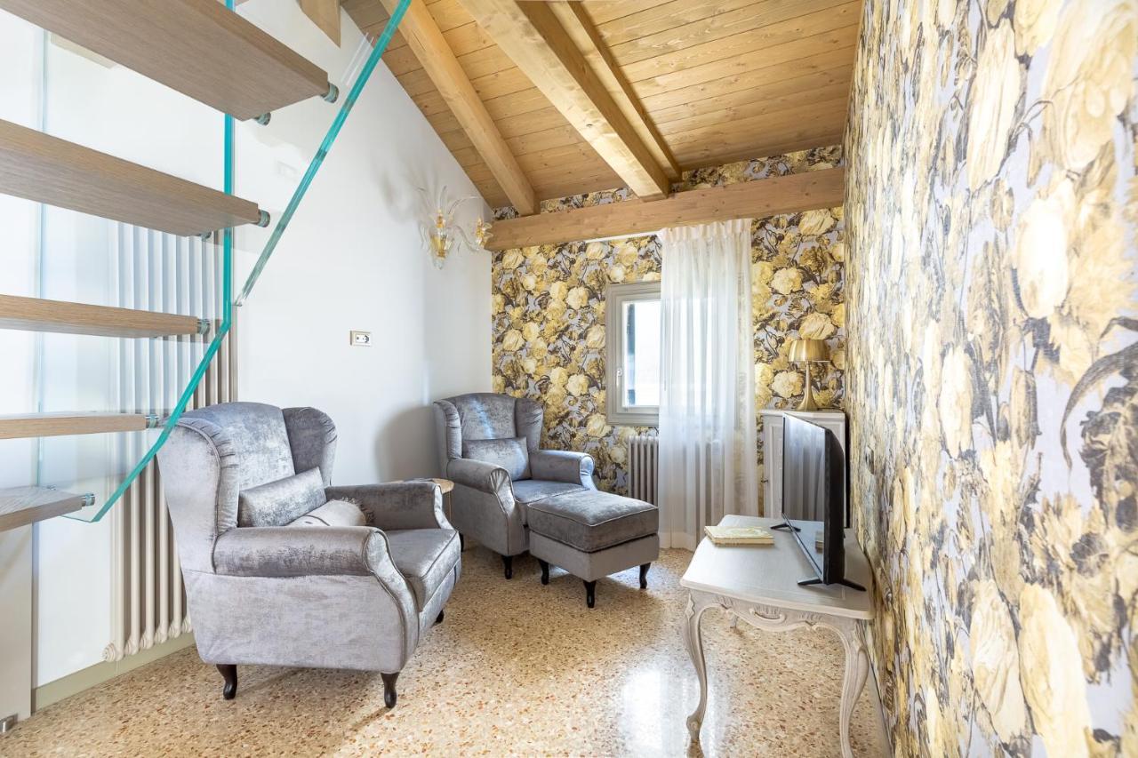 Ca' Cappello Venice Apartment 2 With Canal View エクステリア 写真